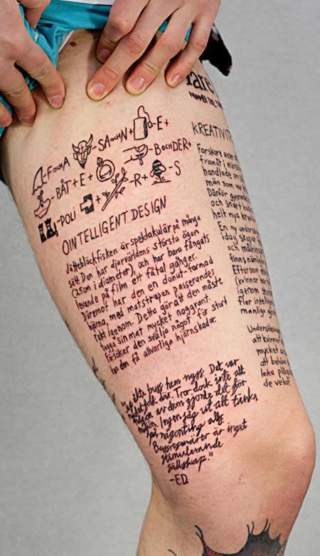 Uz scaroni tetovējumairkāda... Autors: Politikānis Garākie tetovējumi!