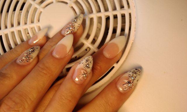 Autors: f0rtun4iks Nails, nails, nails..