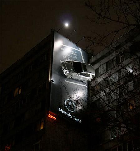Īsts Mercedes džips pie mājas... Autors: Karmen Kreatīvi izmantoti auto dažādās reklāmās.