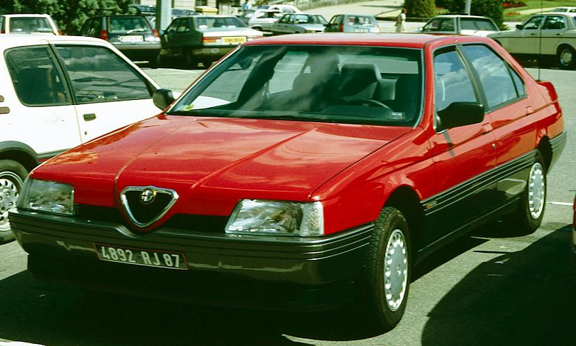 Alfa Romeo 164 Autors: Rakstnieksss Ar ko brauc Džeims Mejs