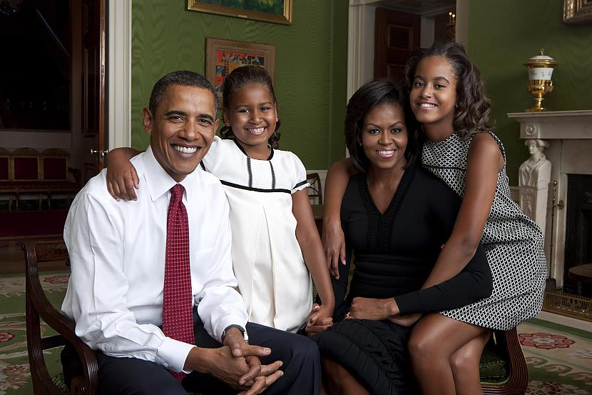  Obamas atvasītes Autors: Mozus Slavenību ģimenes