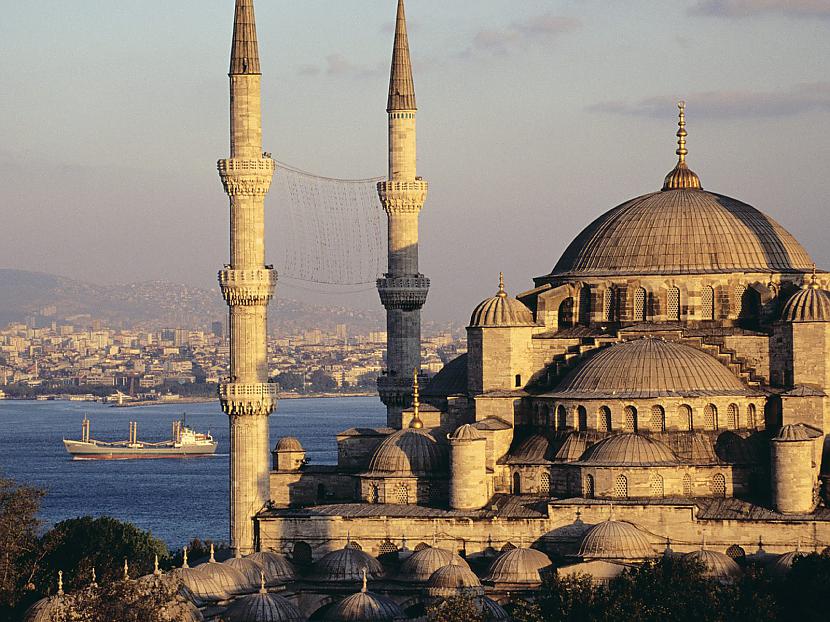 24 Istanbul Turcija ja jūs... Autors: swag top29 pilsētas pasaulē, kuras ir ieteicams apmeklēt