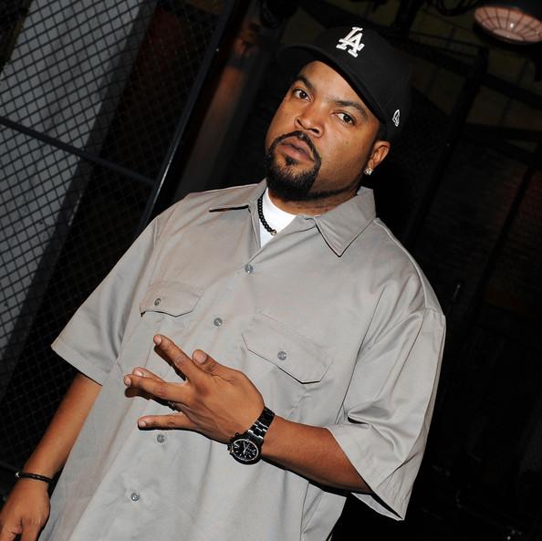 Ice Cube  OShea Jackson Autors: parbmxcom Slavenību īstie vārdi un pseidonīmi. /2/