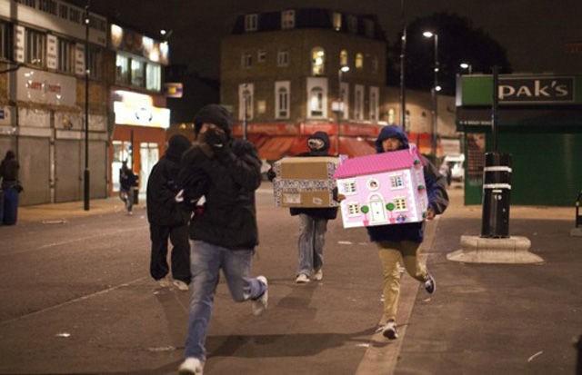  Autors: 15 Londonas grautiņu fotošopa upuri
