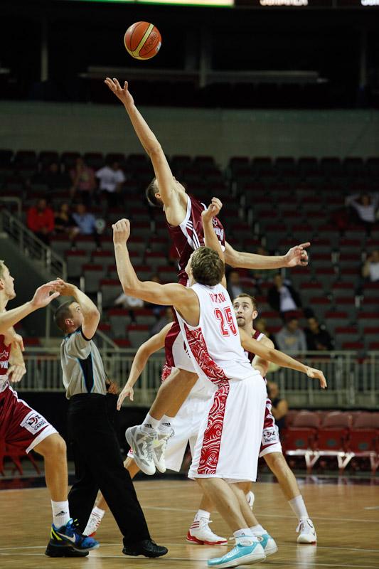  Autors: mrproxy Latvijas basketbola izlase zaudē Krievijai (FOTO)