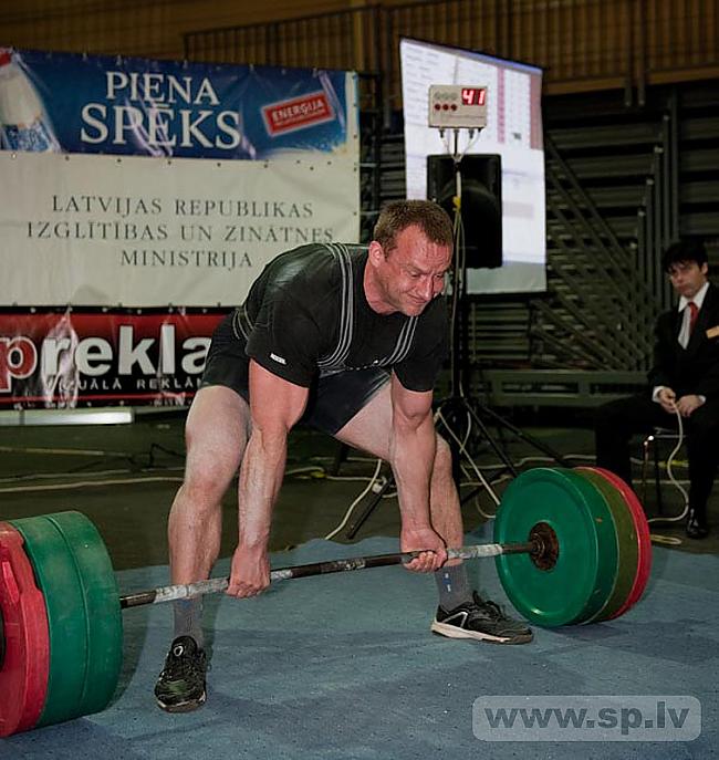  Autors: wwwsplv Bildes no Latvijas čempionāta spēka trīscīņā.