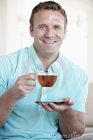 Drinking Tea Autors: Fosilija 15 lietas, kas izskatās gejiski, bet nav