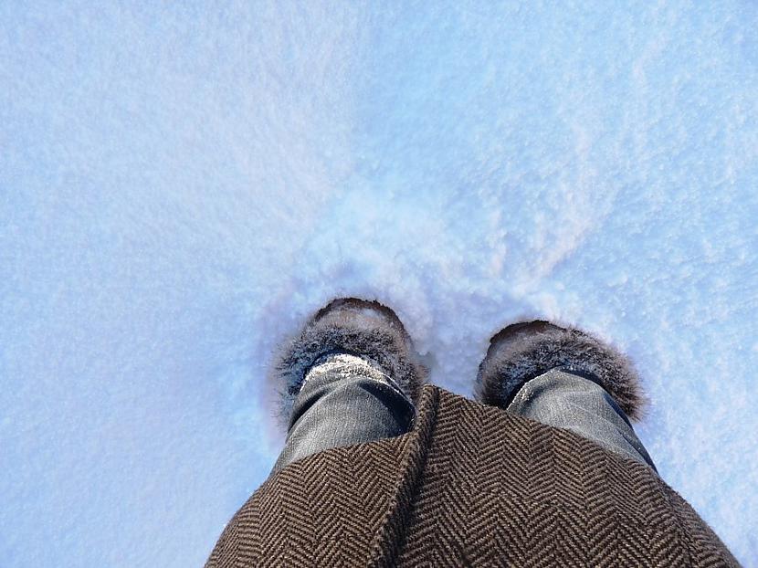 Sniega krakšķēšana zem kājām Autors: Cepuuums 25 mazās dzīves laimītes ^^