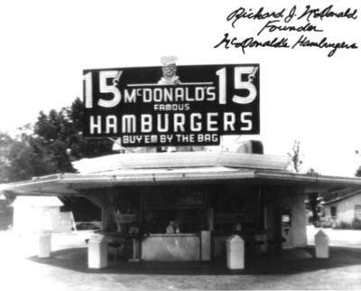 Pati pirmā McDonalds ēstuve Autors: Fosilija 34 retas bildes