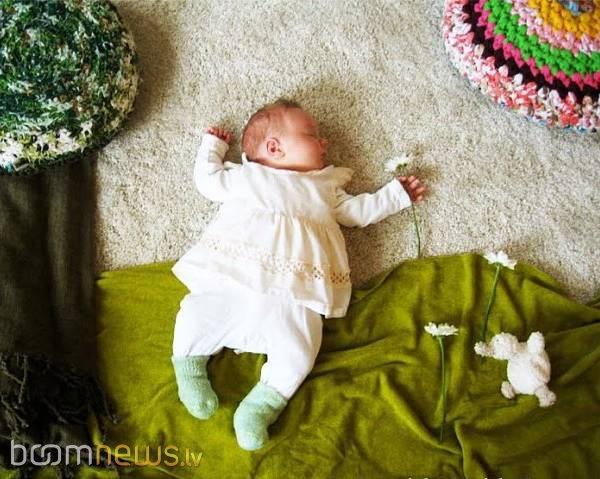  Autors: D E V I L Ko mamma dara kamēr mazulītis guļ.