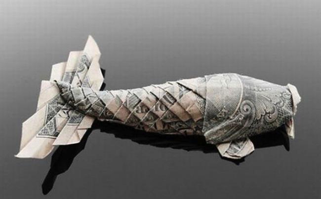 Zivs Autors: Asiņainā Mērija Origami no naudas.
