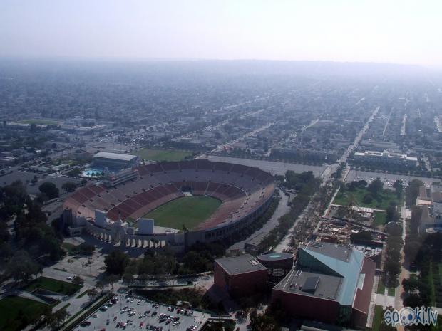 Los Angeles Memorial Coliseum... Autors: Fosilija Pasaules lielākie stadioni