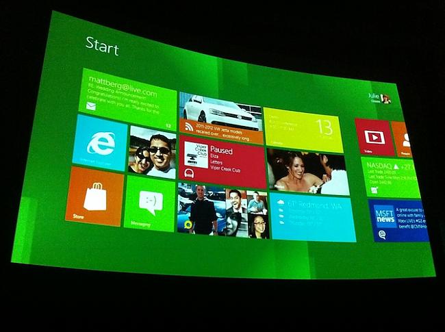  Autors: lapsiņa FUUUU Microsoft izrāda Windows 8
