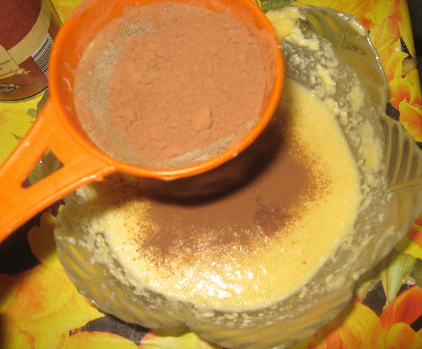 Otrā kakao Autors: chocolates Trīskrāsu kēkss