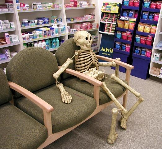 Bet citi tik dzivojas pa... Autors: grauzejs Ka dzivo skeleti...