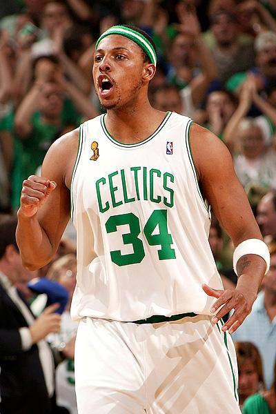  Autors: Fosilija Paul Pierce