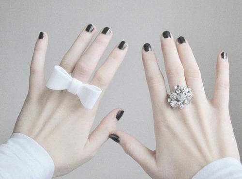  Autors: jurīts Bow, mustache and awesome nails! ♥