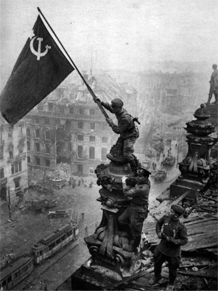Berlīnes kauja 1945 gada 16... Autors: Fosilija Otrā pasaules kara asiņainākās kaujas