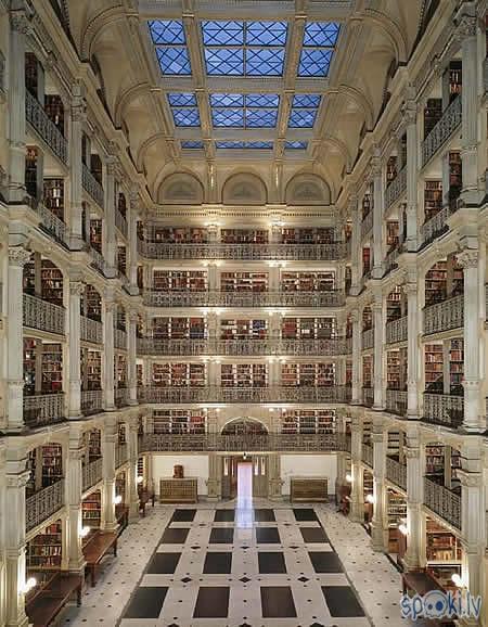 George Peabody Library... Autors: whateverusay 20 pasaulē skaistākās bibliotēkas