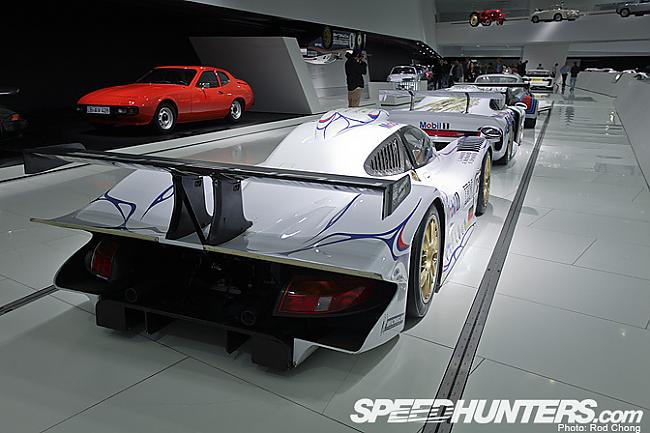 Porsche 911 GT198 Autors: WebagentOnAir Porsche muzejs Štutgartē