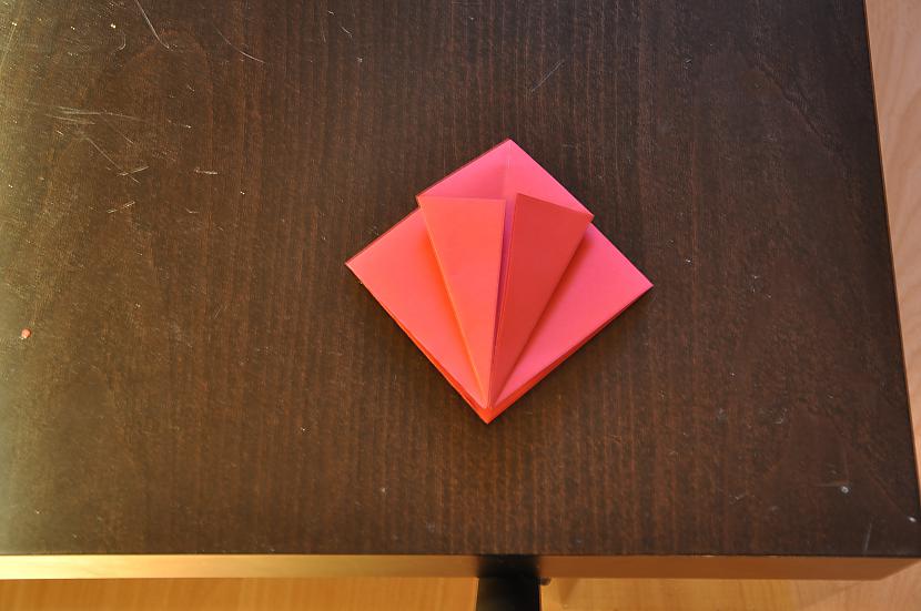 To pascaronu iz dari pāŗējās... Autors: The Anarchist StepByStep: Origami Dzērve