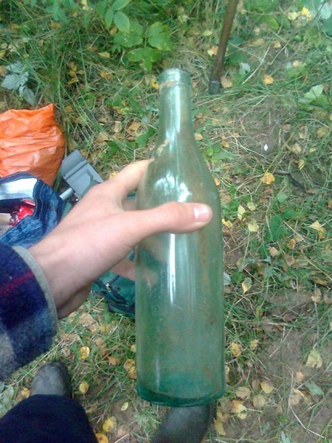 friču šņabja pudele 43 gada Autors: Fosilija Mans hobijs - metāldetektorisms