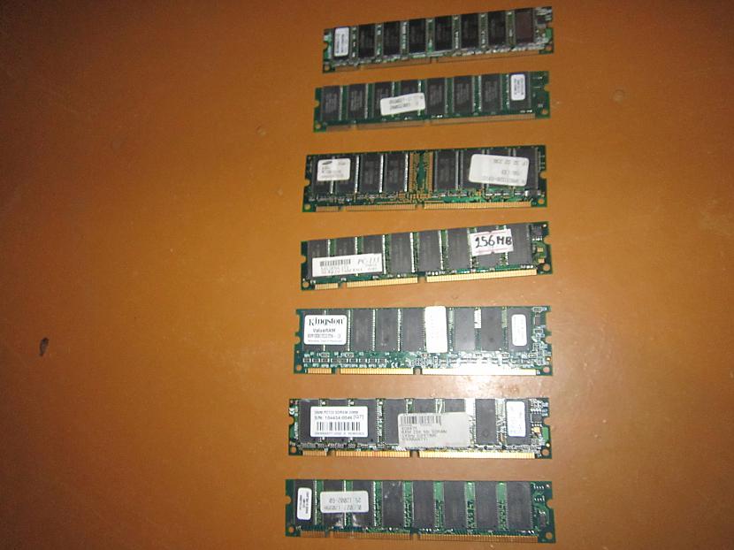 9 gabalas 256MB SDRAM Vērtība... Autors: kristap5678 Datordaļas! Krāmi!? 2