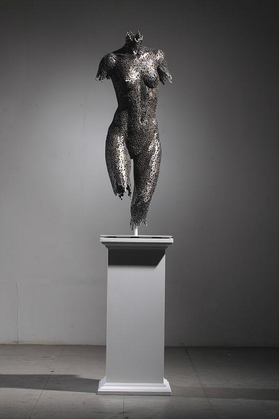  Autors: Eiropa Skulptūras no ķēdes, ķēdītēm