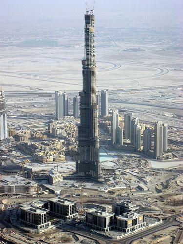  Autors: PankyBoy Pasaulē augstākā celtne - Burj Dubai