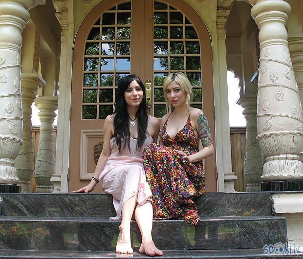  Autors: Stuffy The Veronicas.