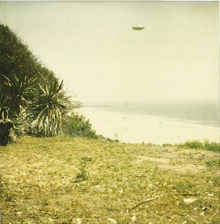  Autors: posts UFO Photographs 1910-2008