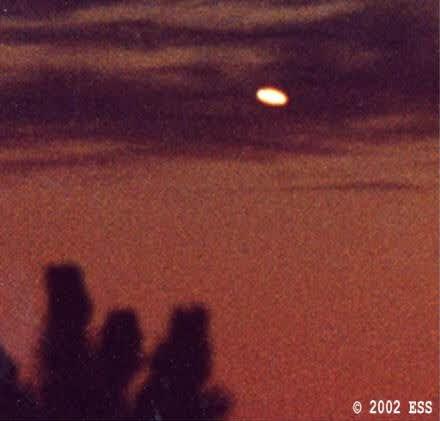  Autors: posts UFO Photographs 1910-2008