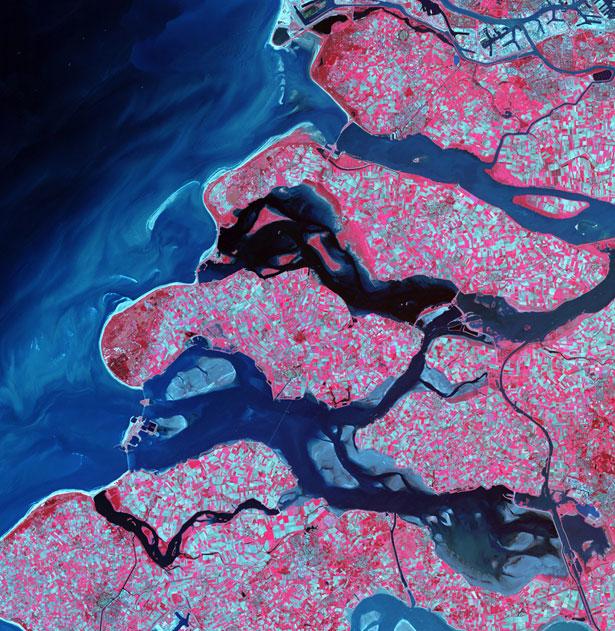 Delta Region Netherlands After... Autors: Samaara Zeme no satelīta.