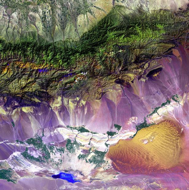 Bogda Mountains  The Turpan... Autors: Samaara Zeme no satelīta.