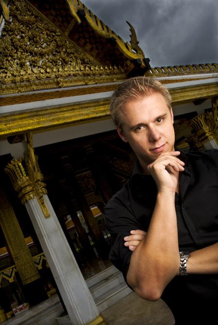  Autors: Kiky Armin van Buuren-Priekšmanis viens no labākajiem Dj