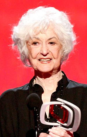 Bea Arthur The Golden Girls... Autors: sanity Stars We Lost in 2009!