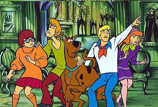 Scooby Doo Autors: Fosilija Bērnību multenes.