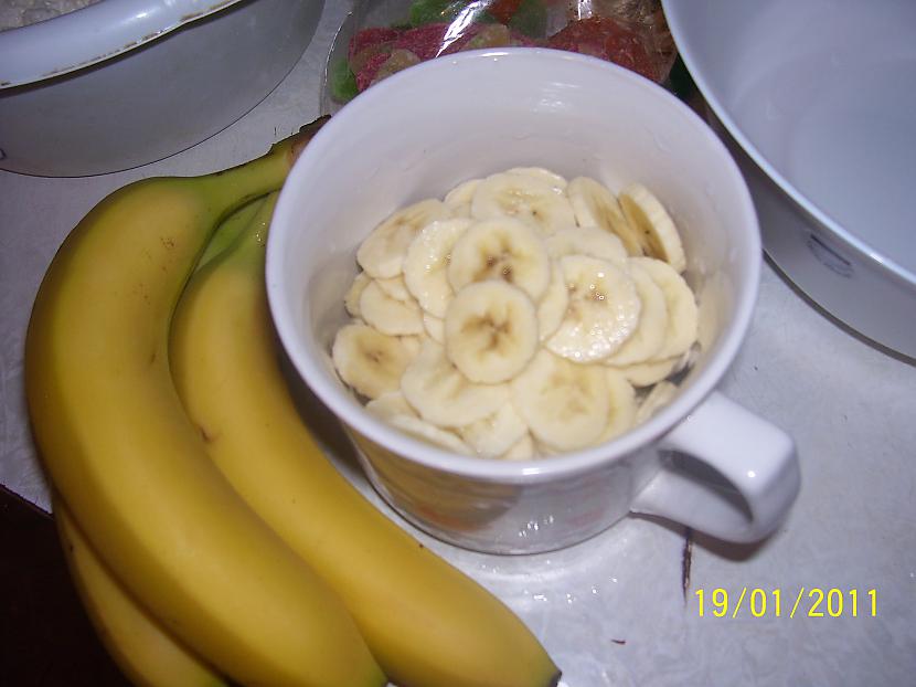 Tālāk ņemam banānus... Autors: Fosilija Taisam saldo!!!