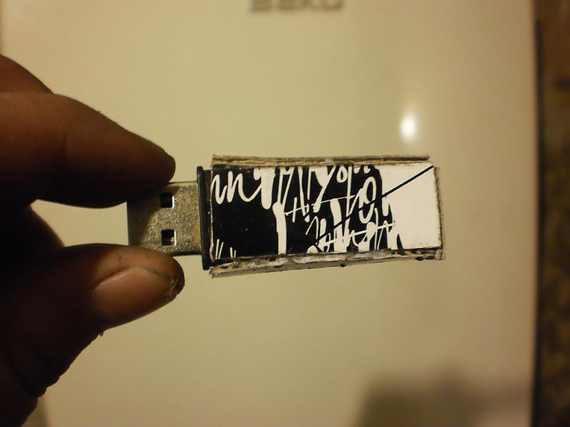 Kartona USB flash