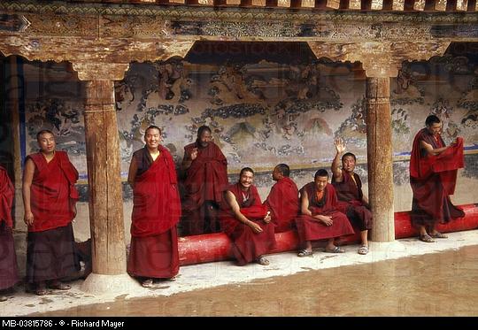  Lamas klosterī Autors: Mr Cappuccino Tibeta un tās vēsture