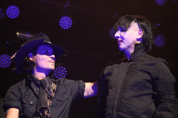 Džonija Depa un Merlina... Autors: miegainiite999 Marilyn Manson