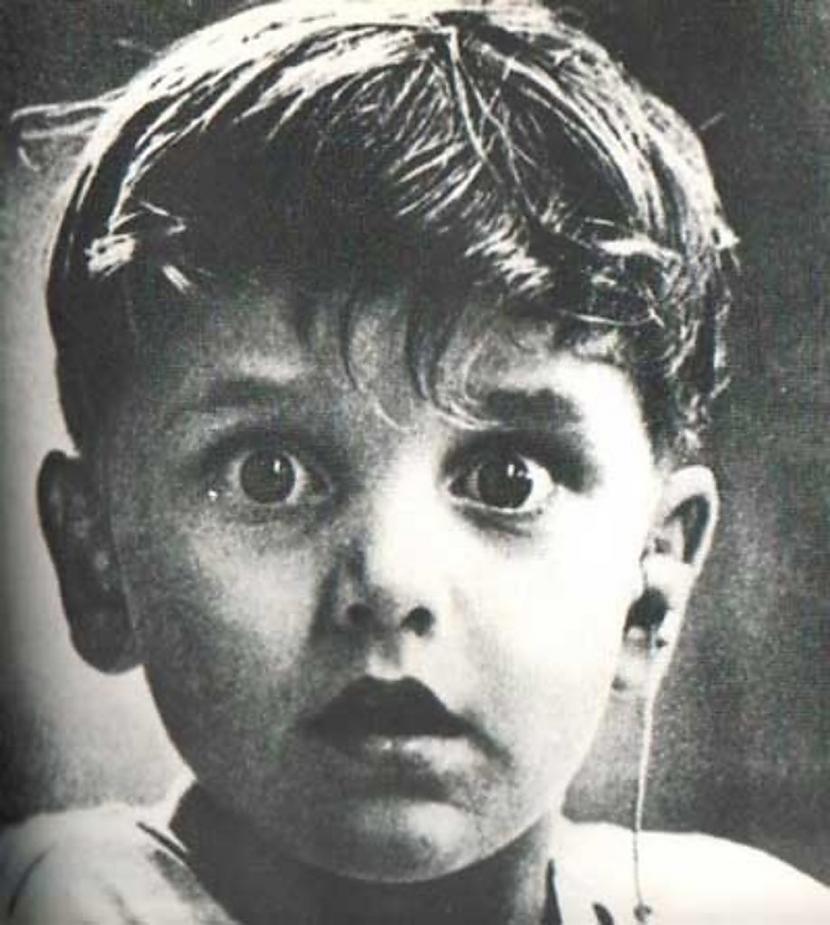 Harolds Vitles pirmo reizi... Autors: Xmozarus 40 Sirdi plosošākie foto no pēdējiem 100 gadiem