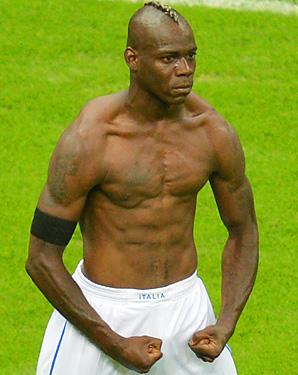  Autors: Klaawinjs Balotelli negaršīgais dzēriens.