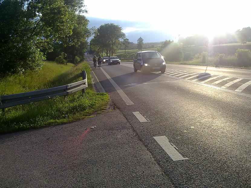 Un tepēc brīžaatkal augscaronā... Autors: PROneguletajs Jāņu nakts uzmetiens