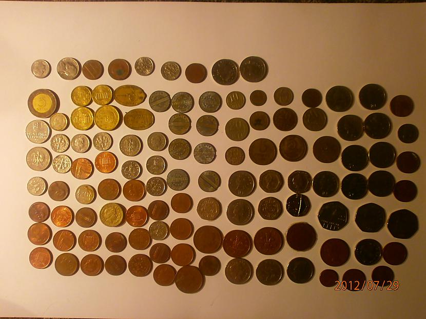 Lūk scaronādi tās 118 monētas... Autors: LielaisLempis Es- monētu kolekcionārs!