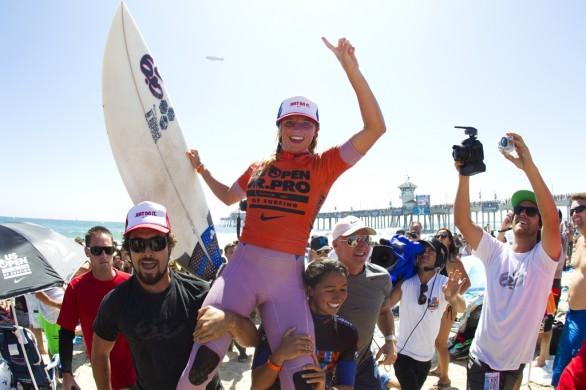 Lakey Peterson ASVnbsp Iesauka... Autors: whosays Best Female Surfers 2012