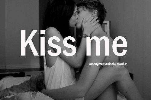  Autors: KasTuEsi Hey, Kiss me.