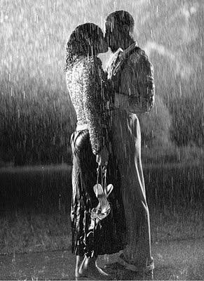  Autors: BlackRose69 Let me kiss you hard in the pouring rain...