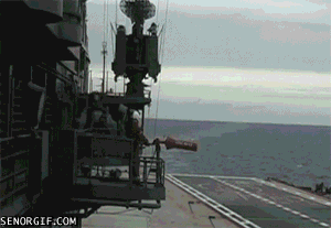 Kad es ierodos ballīte kur nav... Autors: laama Kā es jūtos kad... GIF'os. [5]