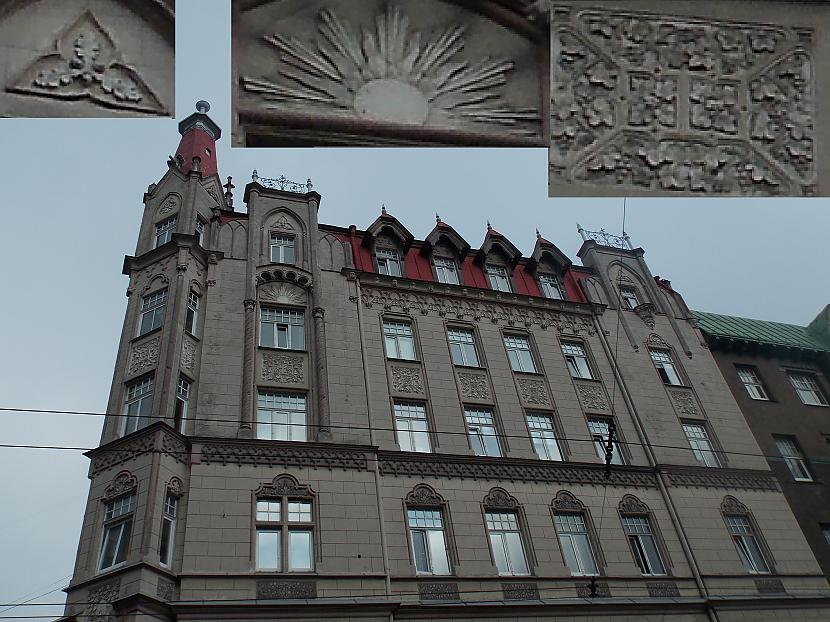 Brīvmūrnieku simboli nekādā... Autors: Cuukis Brīvmūrnieku ēkas Rīgā!